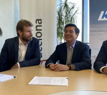 Firma ACCIONA 620x410 1 360x320